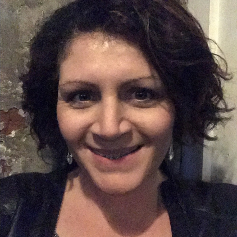 Meet your Posher, Joni